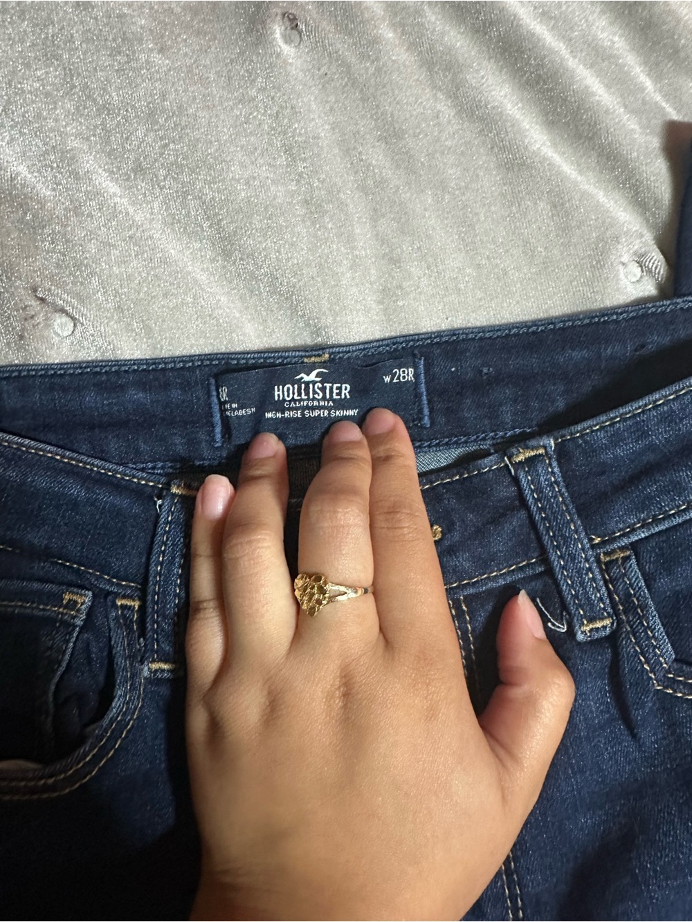 Hollister Dark Blue Skinny Jeans - Picture 3 of 4